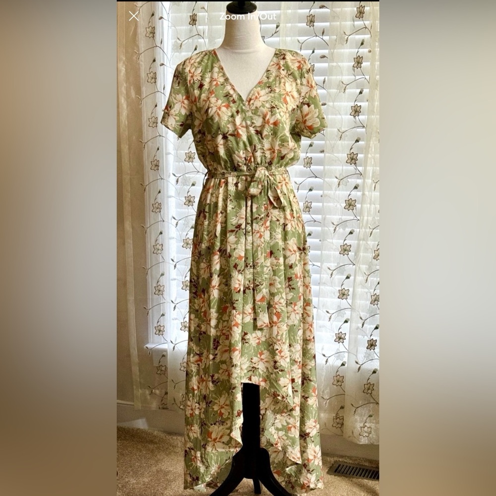 Very Lovely Staccato Hi-Low dress size L Great Colors!